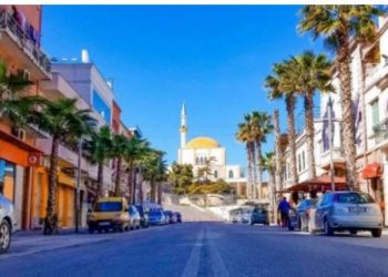 Punëtorët e huaj s’rrinë në Shqipëri, e përdorin… –