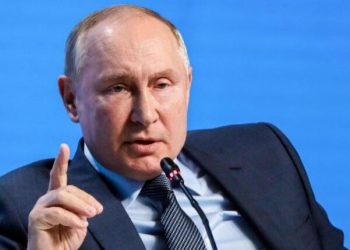 Absurde! Putin legalizon dëbimin e qytetarëve që nuk… –