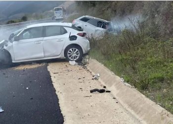 Aksident i rëndë në Greqi, 6 persona humbën jetën –