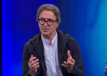 Rama do përfshijë mafian dhe paratë në fushatë –