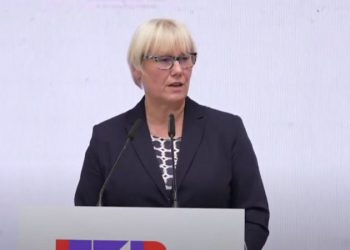 Investitorët në Shqipëri përballen me probleme –