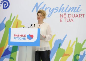 Mesazhet e Veliajt që na kushtuan 110 mln Euro –