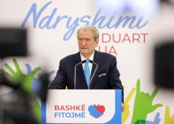 Një vajzë u masakrua nga partneri, u kthyem si Palermo –