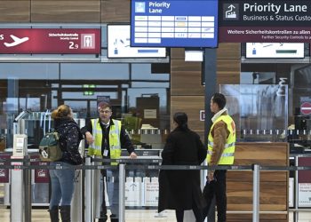 Greva në Gjermani paralizon aeroportin e Berlinit –