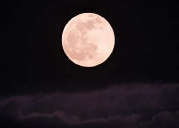 Hëna e plotë rozë e prillit do të lindë këtë javë –