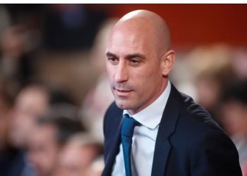A po kthehet Messi te Barça? Çfarë thotë kreu i federatës spanjolle –