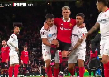 “Boll humbe kohë!”/ Kundërshtarët nxjerrin jashtë Martinez –