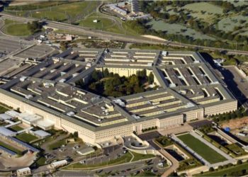 Zbulohet personi që publikoi sekrete amerikane –