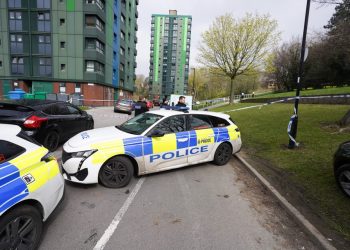 Angli, 20-vjeçari qëllohet për vdekje me armë zjarri –