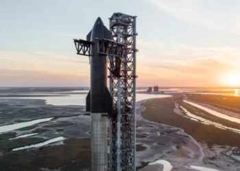 SpaceX pritet të lëshojë raketën më të madhe ndonjëherë –
