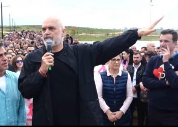 Kush voton opozitën t’i harrojë fondet –