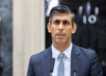 “Lëkundet” Rishi Sunak, dorëhiqet zv.kryeministri britanik –