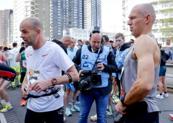 Sfida e re e Robben jashtë futbollit –