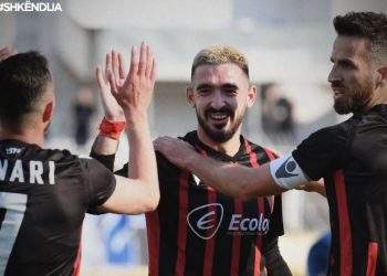 Shkëndija fiton e vë në presion Shpëtim Duron –