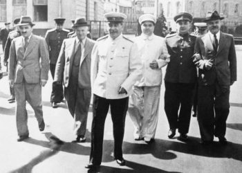 Hitleri u përpoq të vriste Stalinin –