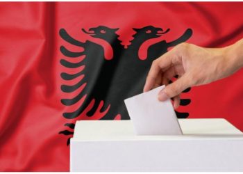 FOTO/ Ja si do të jenë fletët e votimit për Tiranën –