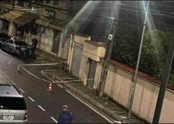 Vrasja me thikë e 20-vjeçarit, merret në pyetje vajza që u bë… –