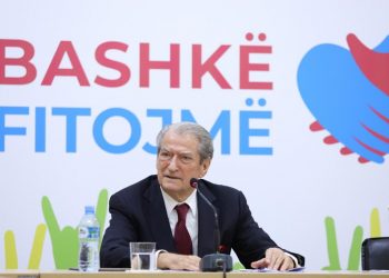 Bashkitë u morën përdhunshëm, mbi 100 mln euro u shpërndanë për asfalt –