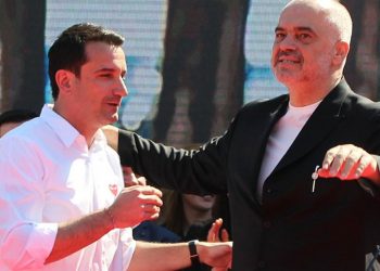 Kryeministri më i mirë i shekullit –