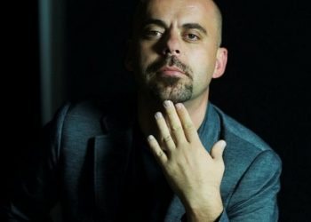 “Sa herë ke kryer marrëdhënie pa dashuri?”/ Albatrosi tregohet i sinqertë –