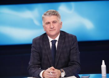 Basha e Berisha të bëjnë hapa pas, ja si rikonceptohet PD –