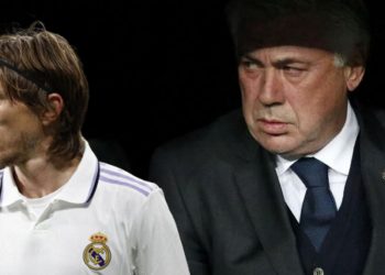 Ancelotti zbret në fushë me formacion sulmues kundër Cityt –