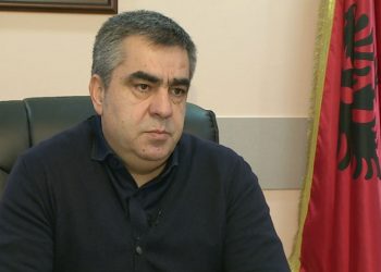 Gonxhe paralajmëron hetime, largohen nga puna 3 punonjës –