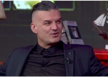 ‘Më gjuajnë më tepër gratë e martuara’, ç’tha Bledi pas daljes… –