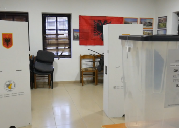 Ndërpritet votimi në Durrës, ikën sekretari dhe merr me vete vulën –