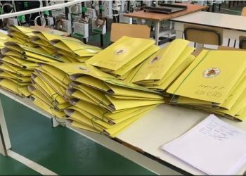 Çdo gjë gati, në Durrës shpërndahen materialet zgjedhore –