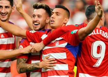 Granada e vendosur të mbajë Uzunin, i ofron trefishim page –