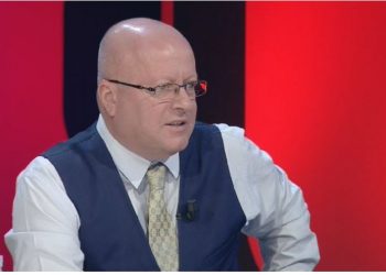 U manipulua sistemi elektronik –