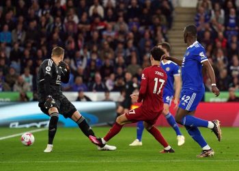 Liverpool kryen detyrën ndaj Leicester, -1 nga zona Champions –