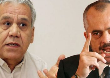 ‘Elita’ shqiptare do e kritikojë Ramën pas largimit, njësoj si me Enverin –