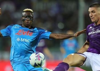 Le të hapet shampanja! Formacionet zyrtare të Napoli-Fiorentina –