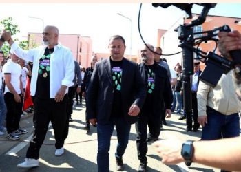 Kandidati socialist në Mirditë pranon humbjen, uron kundërshtarin –