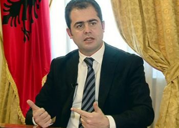 Bylykbashi cilëson “shkelje brutale” deklaratat e Ramës për fondet –
