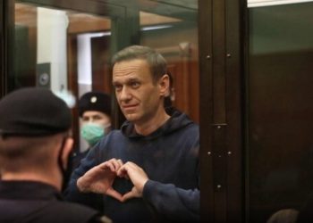 Në burg më torturojnë me fjalime të Putinit me zë të lartë –