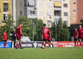 “Krijimi i përfaqësueses së rajonaleve U-14, një nismë e shkëlqyer e FSHF. Nga këtu nis furnizimi i ekipeve kombëtare me talente” –