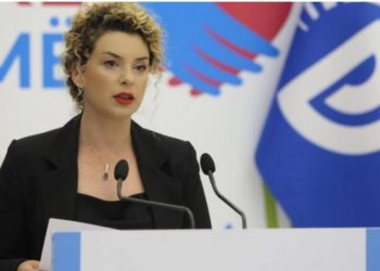 Ishim të vetëdijshëm për gjithë ‘makinerinë’ –