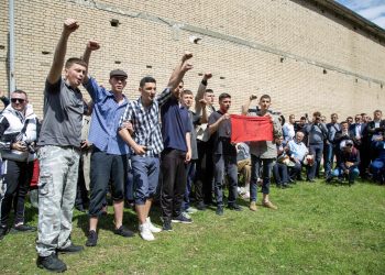 Ish-të burgosurit kujtojnë revoltën e Spaçit –