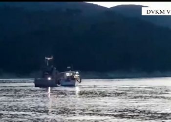 Bllokohen 2 mjete lundruese në Vlorë, ja çfarë ka ndodhur (VIDEO) –