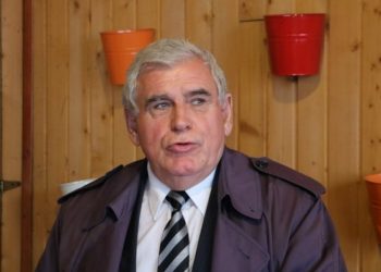 Vuçiç po i mban peng serbët e veriut –