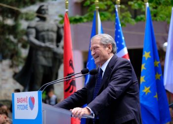Ngrihuni për të ardhmen tuaj –