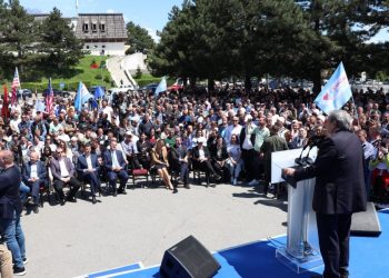 Rama njeh vetëm vallen e parasë –