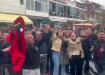 Pas 30 vitesh Devolli fitohet nga socialistët, fillon festa –