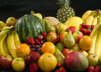 Nëse doni të humbisni peshë, duhet të hani këto fruta çdo mëngjes –