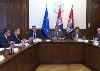 Tensionet në veri të Kosovës, Serbia mbledh Këshillin Kombëtar të Sigurisë –