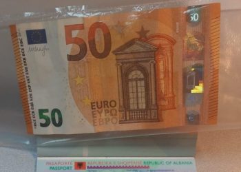 Tentoi të korruptojë policinë me 50 euro, 30-vjeçari arrestohet në Kakavijë –