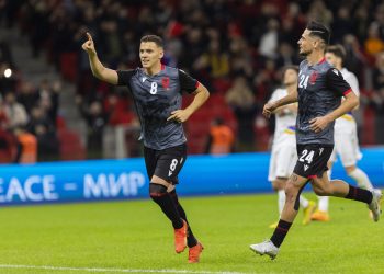 Fitoi Kupën e Italisë, Duka dhe Silvinjo përshëndesin suksesin e Asllanit –